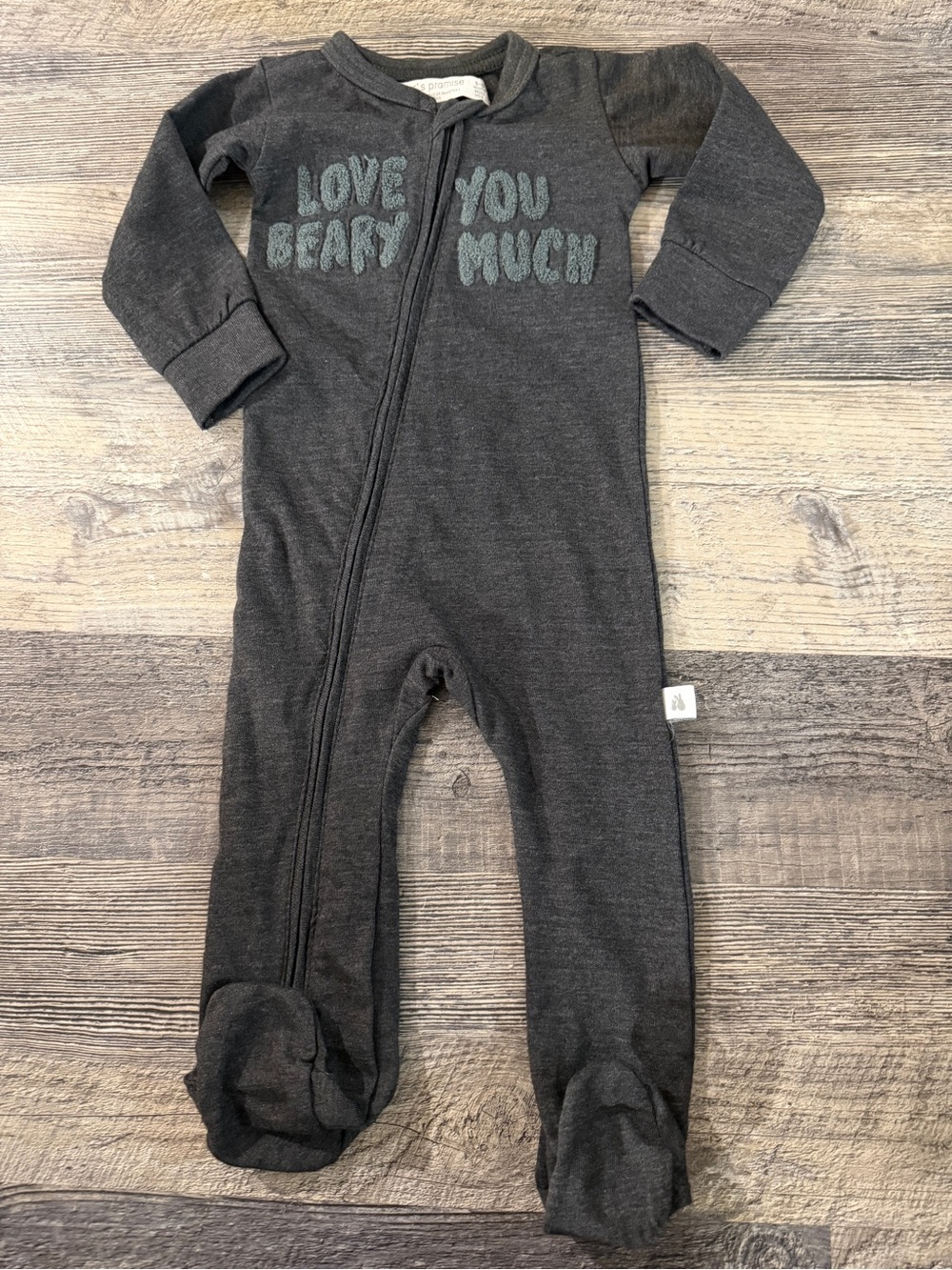 Mother’s Promise “Love You Beary Much” Footed Sleeper Pajamas Gray 6-9 Months